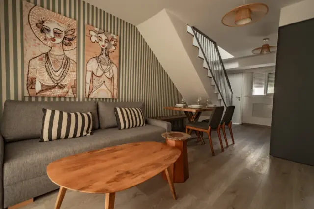 Kame House, Tarifa